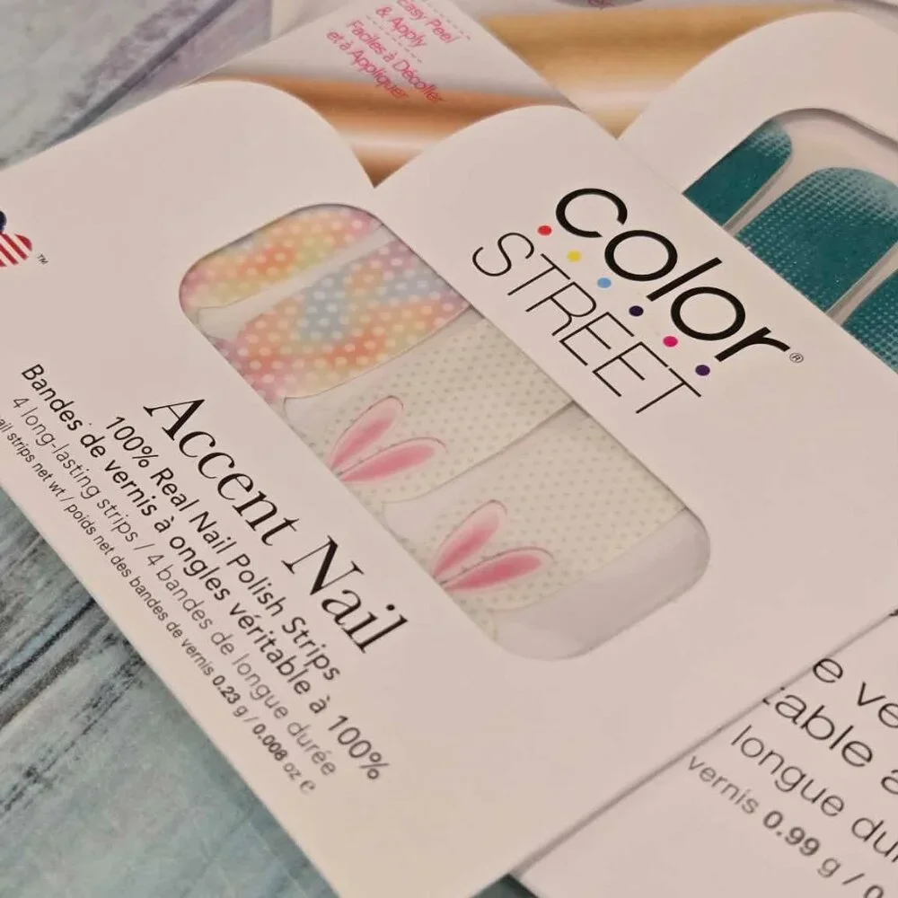 Color Street Spring Bunny Press On Nail Design